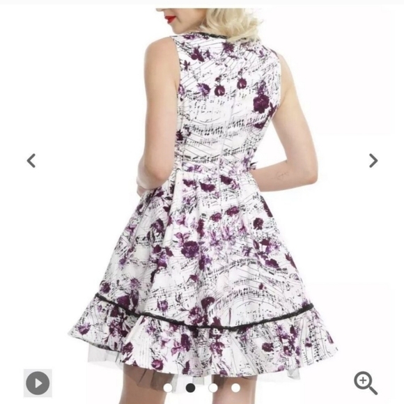 Hot Topic Rockabilly Music Note Dress w/Petiicoat Layer Sleeveless Cinch Boddess - Picture 13 of 14
